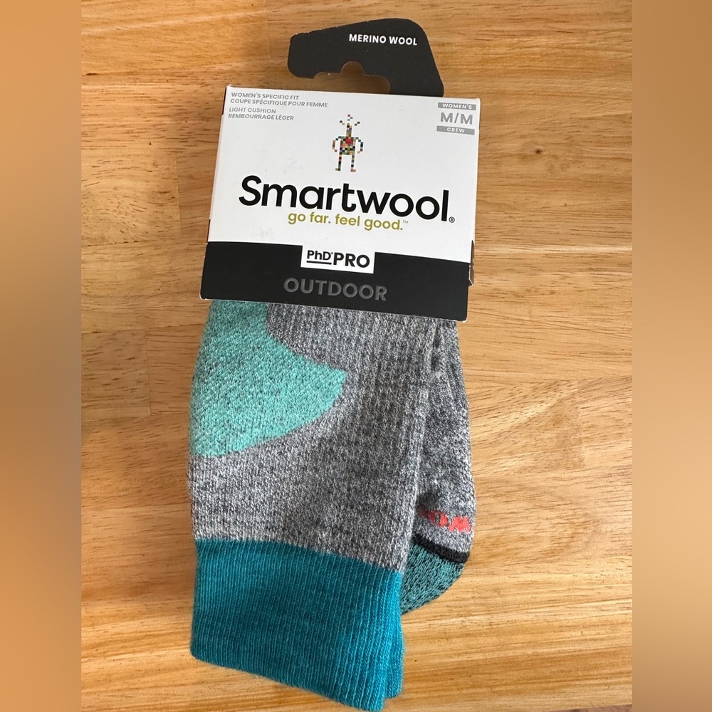 Women’s Smartwool PHD PRO Outdoor Light Cushion Crew Socks Size Medium (7-9.5)